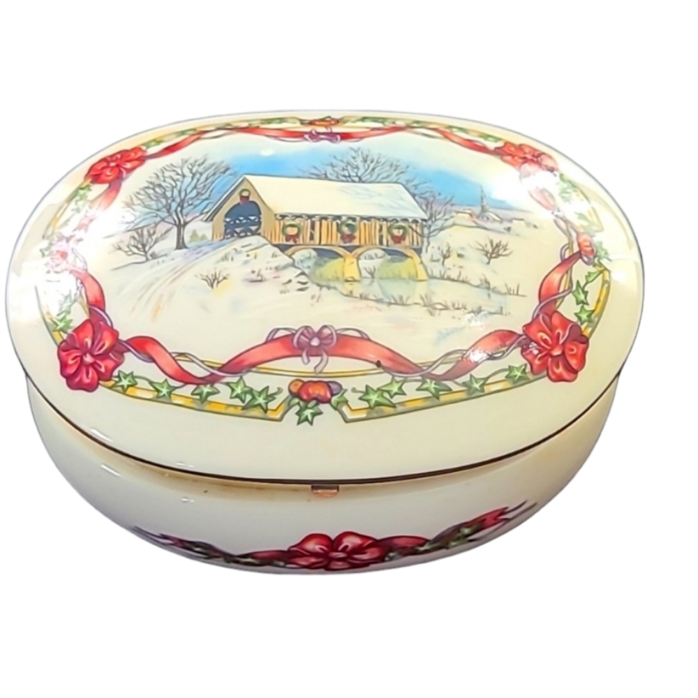 Vintage Covered Bridge Music Box Christmas Melodies Heritage House Holiday